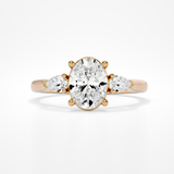 Cassina Oval Lab Yellow Gold