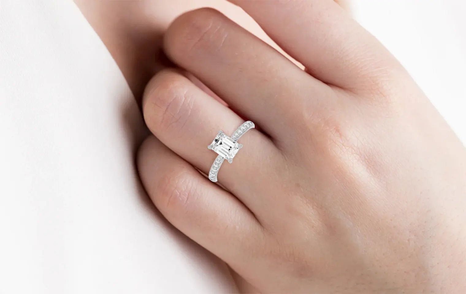 Emerald Cut vs Oval Engagement Rings: What's the Difference?
