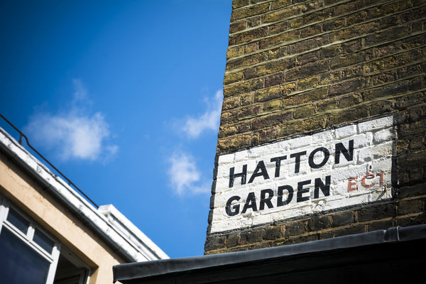 How To Buy An Engagement Ring In Hatton Garden