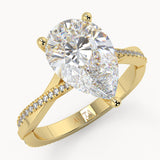 Daisy Pear Yellow Gold