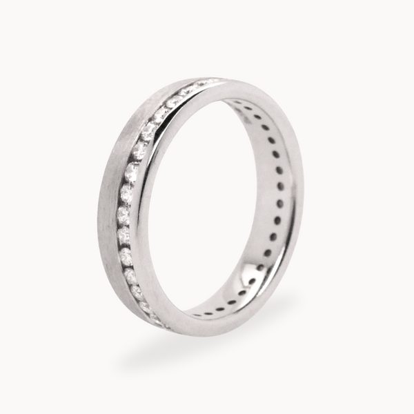 Diamond Offset Ring White