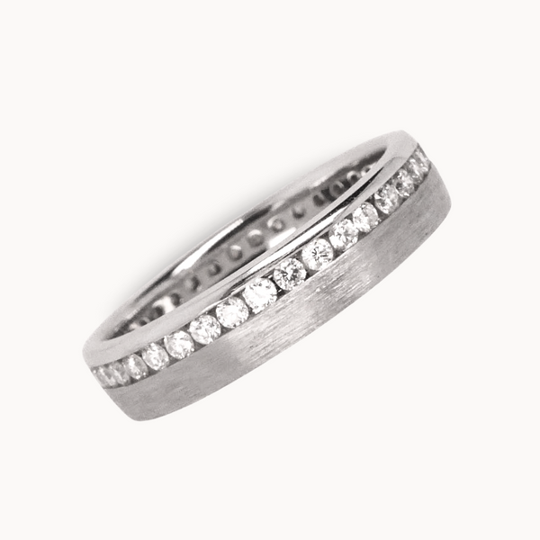 Diamond Offset Ring White