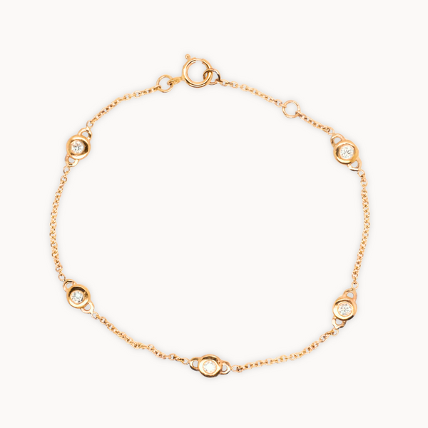 Gold Five Diamond Droplets Bracelet