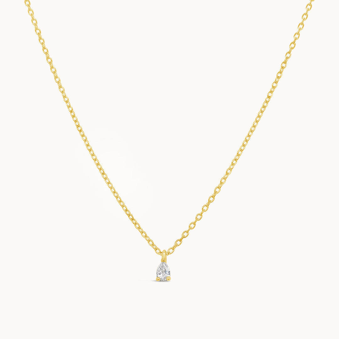 Dainty Diamond Pear Necklace - Yellow Gold
