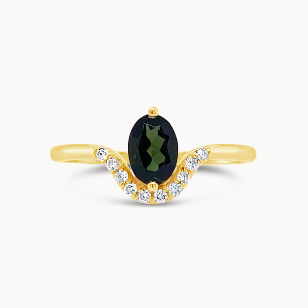 Oval Black Diamond Curve Ring - Yellow Gold