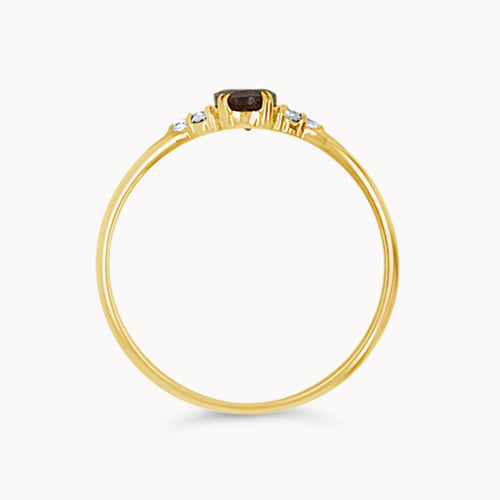 Dark Green Quartz Oval Trilogy Ring - Yellow Gold