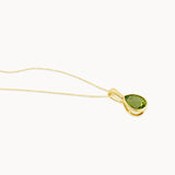 Teardrop Peridot Necklace - Yellow gold