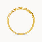 Round & Square Diamond Ring - Yellow gold