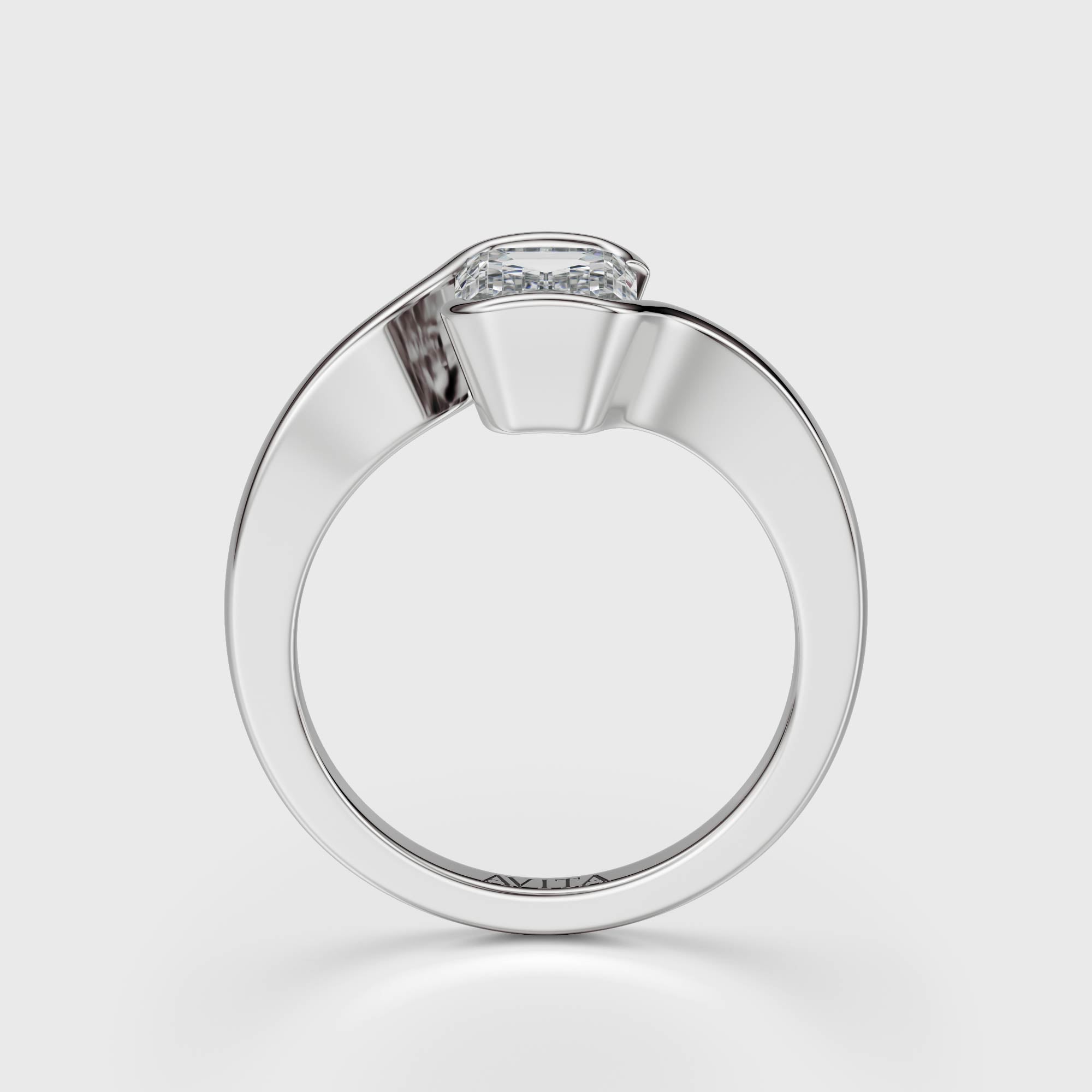 Noemi | Platinum