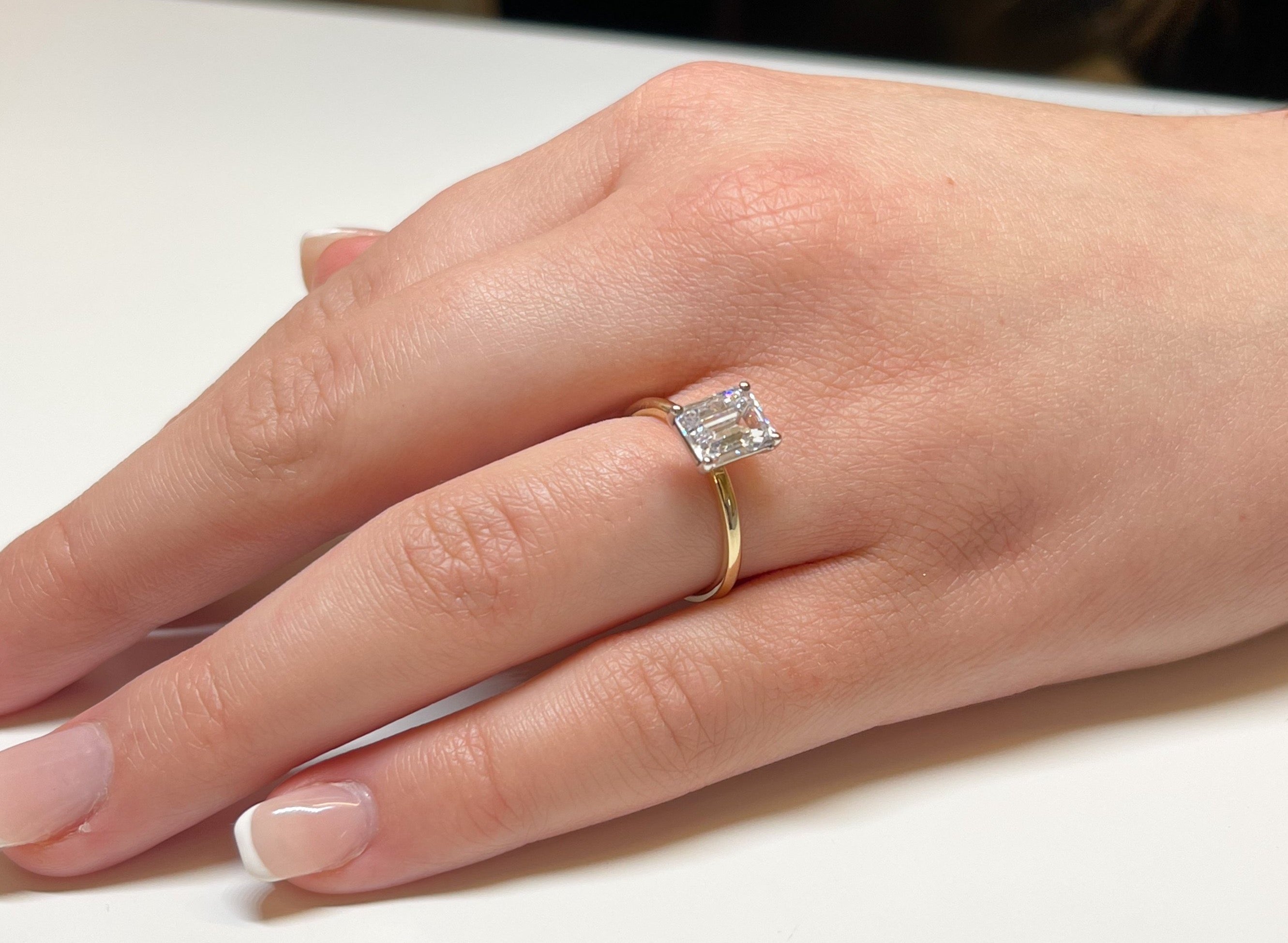 Leso Emerald Yellow Gold