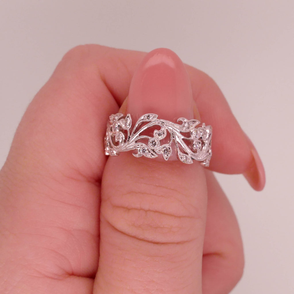 Pretty Rings Vines Floral Vine Ring White β Avita Jewellery